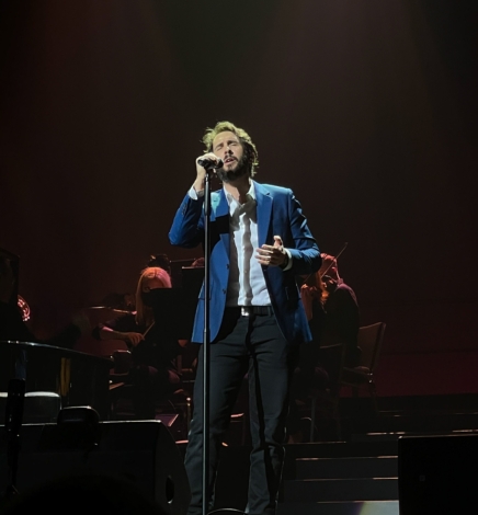 Josh Groban Captivates Hearts